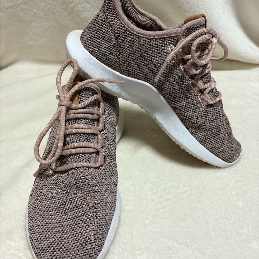 Adidas Tan Sneakers Modern Knit Design